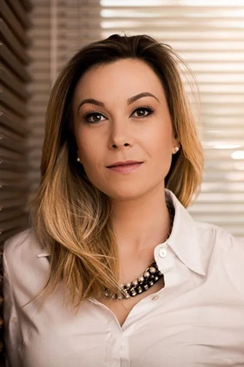 Flávia Bonato profile picture