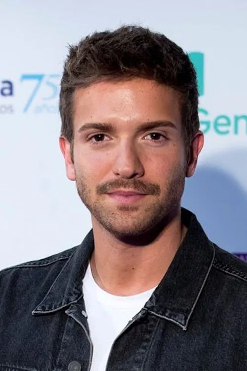 Pablo Alborán profile picture