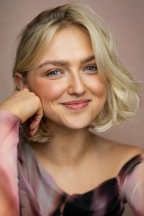 Emily Ash profile picture