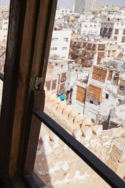 Voorbij de grenzen van Saoedi-Arabië tv show poster