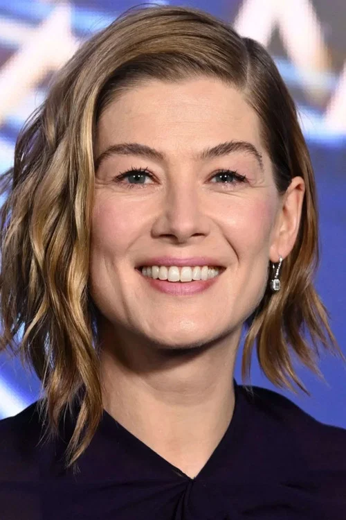 Rosamund Pike profile picture