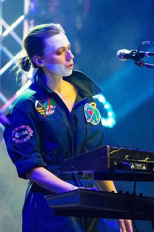 Charlotte Hatherley profile picture