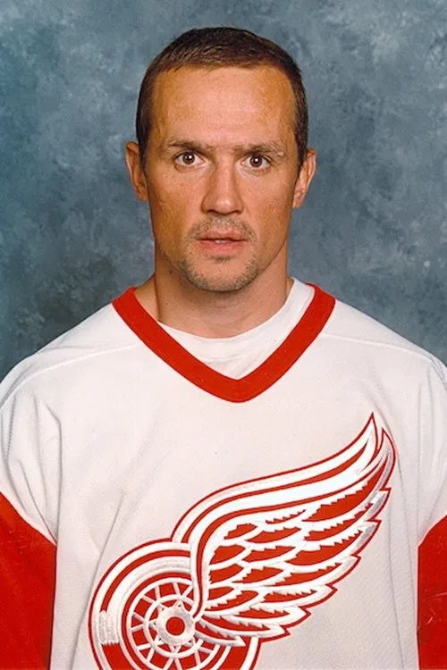 Steve Yzerman profile picture