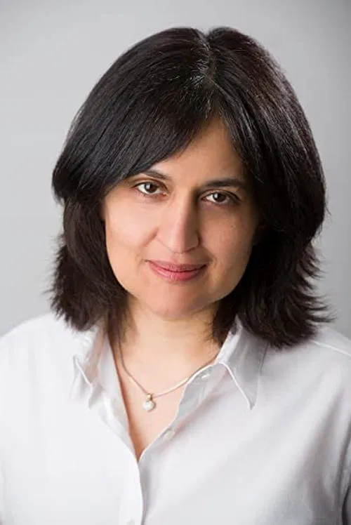 Shamim Sarif profile picture