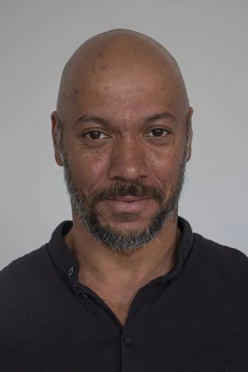 Foto de perfil de Daniel Szelezsán