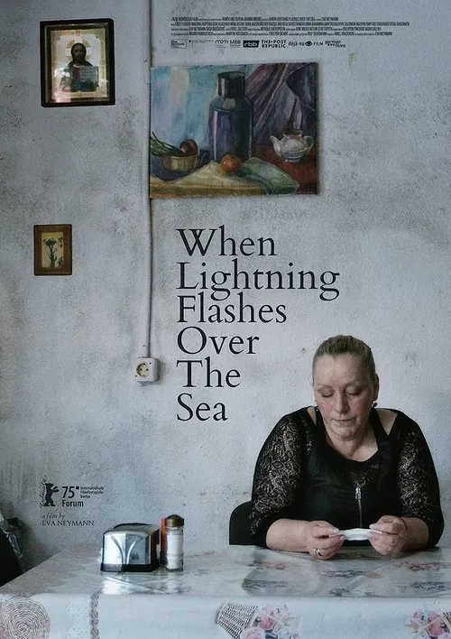Poster do filme When Lightning Flashes Over the Sea