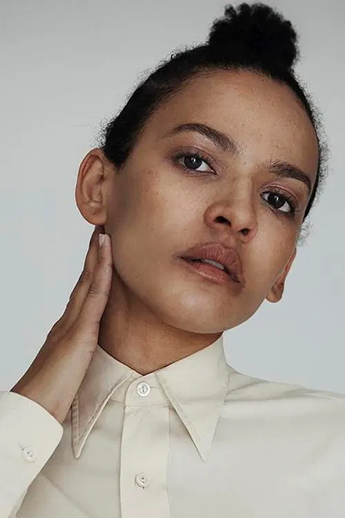 Zindzi Okenyo profile picture