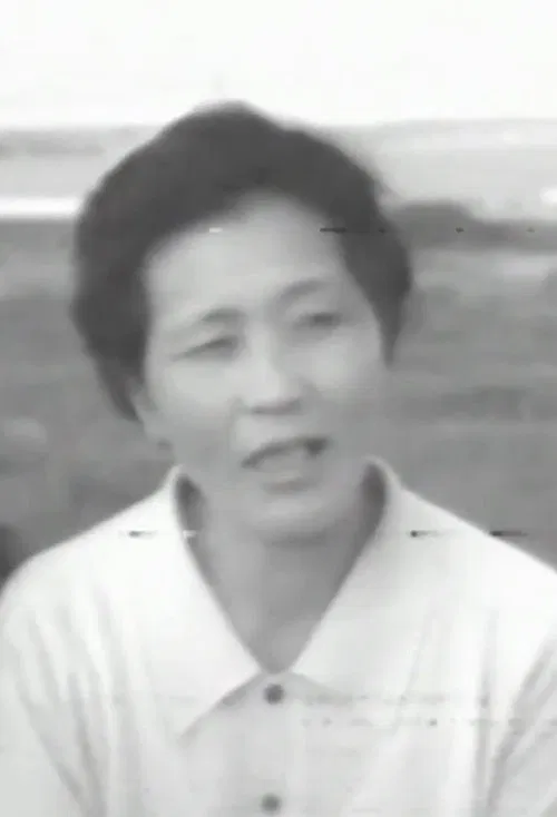 Being Women in Japan: Living with the Ocean movie poster