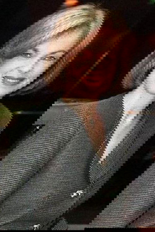 Penne Hackforth-Jones profile picture