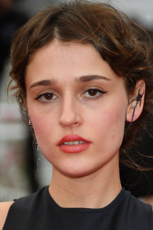 Lola Bessis profile picture