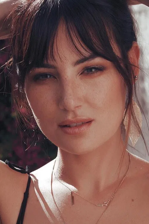 Helena Coelho profile picture