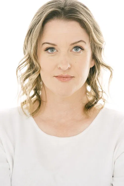 Julie Follette profile picture