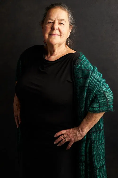 Loraine Fabb profile picture