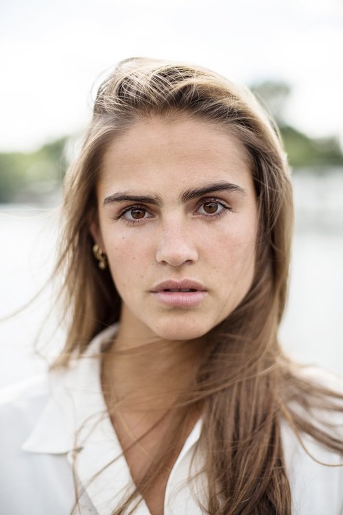 Olivia Lonsdale profile picture