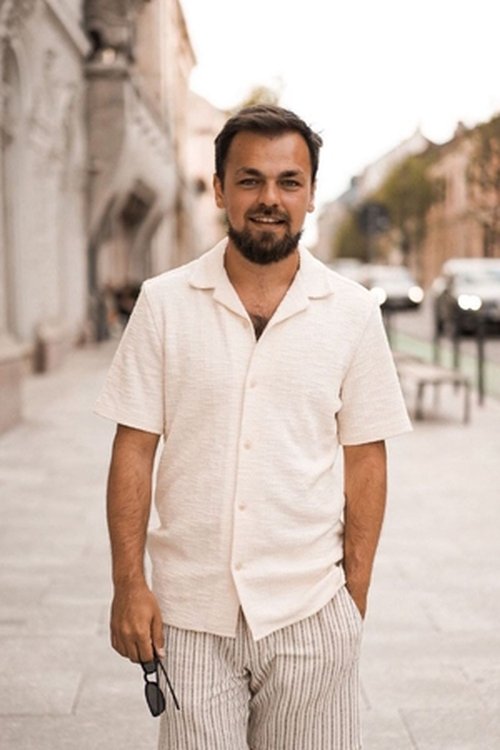 Victor Tapeanu profile picture