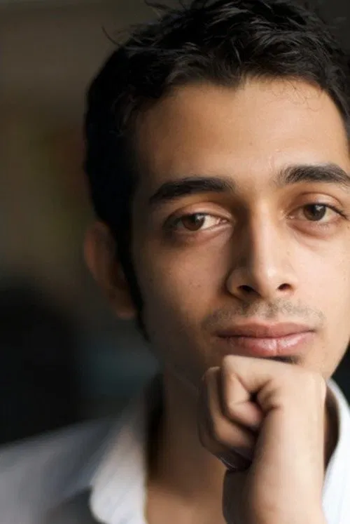 Dhruv Ganesh profile picture