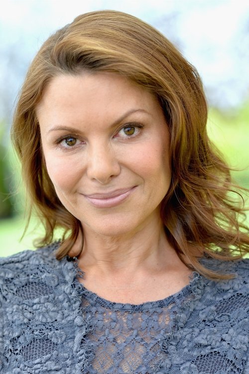 Kari Wuhrer profile picture