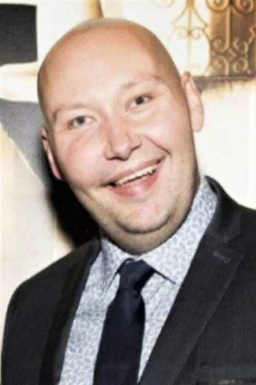 Foto de perfil de Adam Pearce