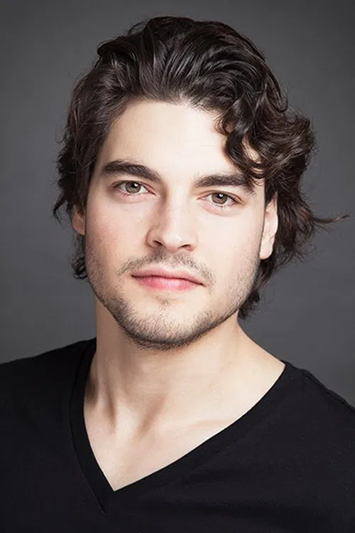 Akın Akınözü profile picture