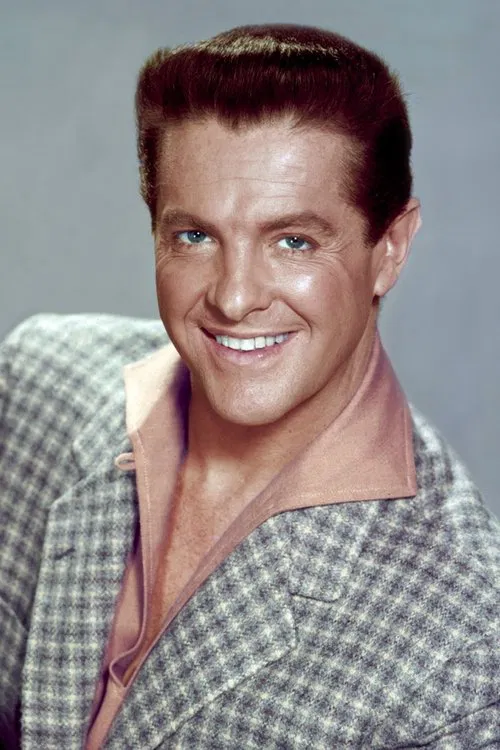 Robert Cummings profile picture