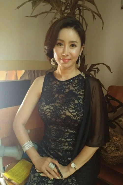 Kim Kyung-sook profile picture