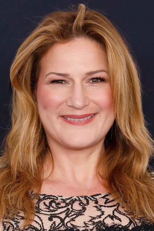 Ana Gasteyer profile picture