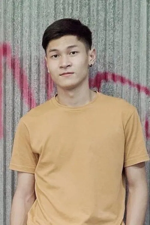 Pique Passawut profile picture