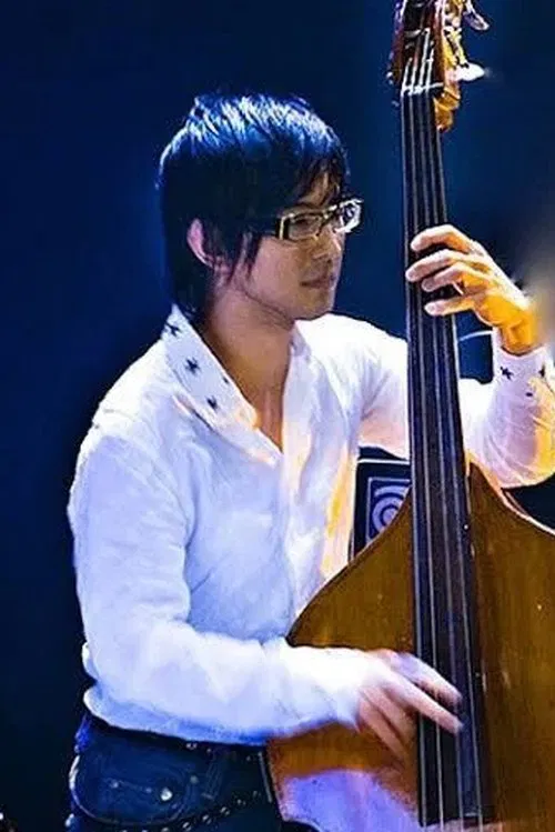 鳥越啓介 profile picture