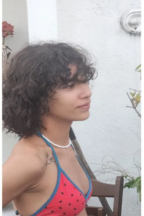 Helen Íris profile picture