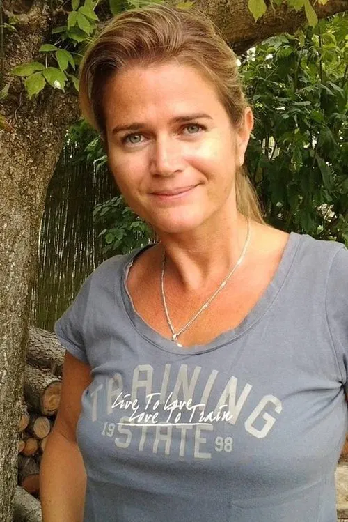 Julie Glenn profile picture