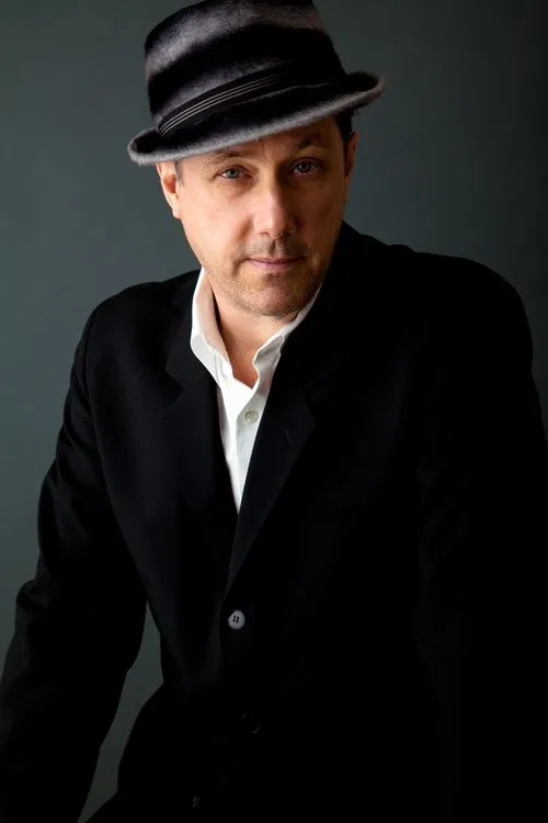 Mikel Rouse profile picture
