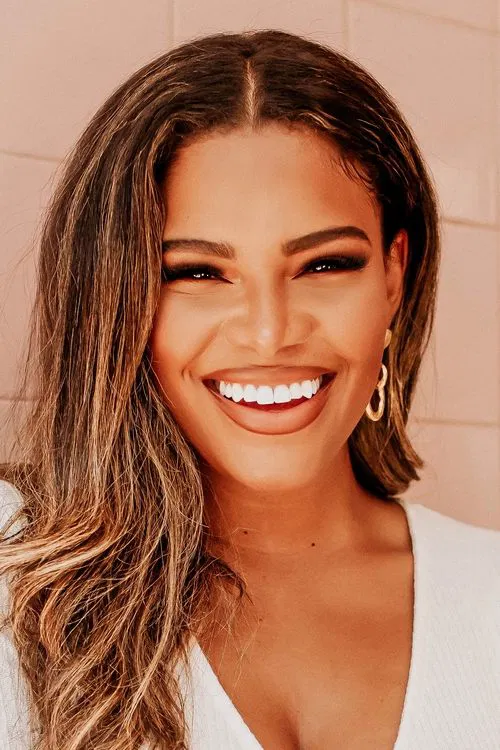 Kamie Crawford profile picture