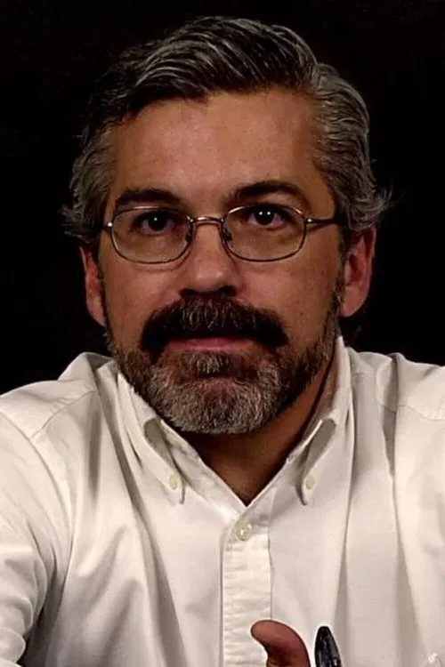 Luis Estrada profile picture