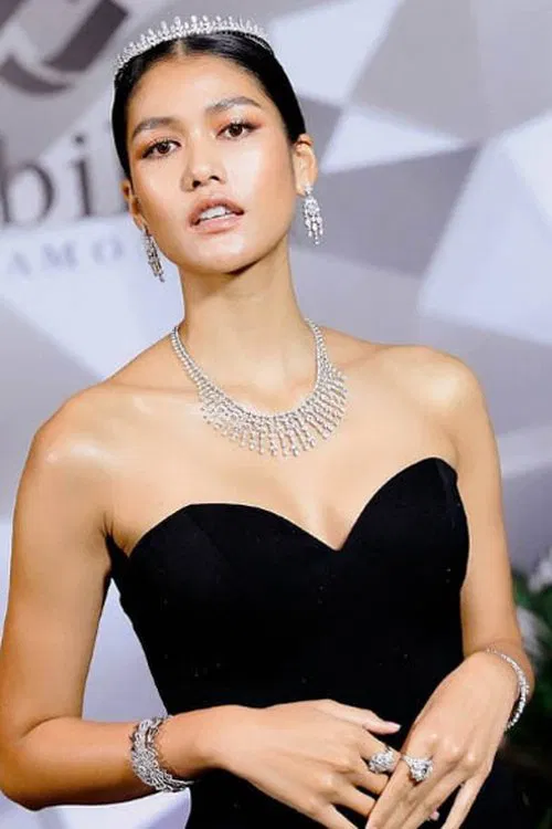 Aniporn Chalermburanawong profile picture