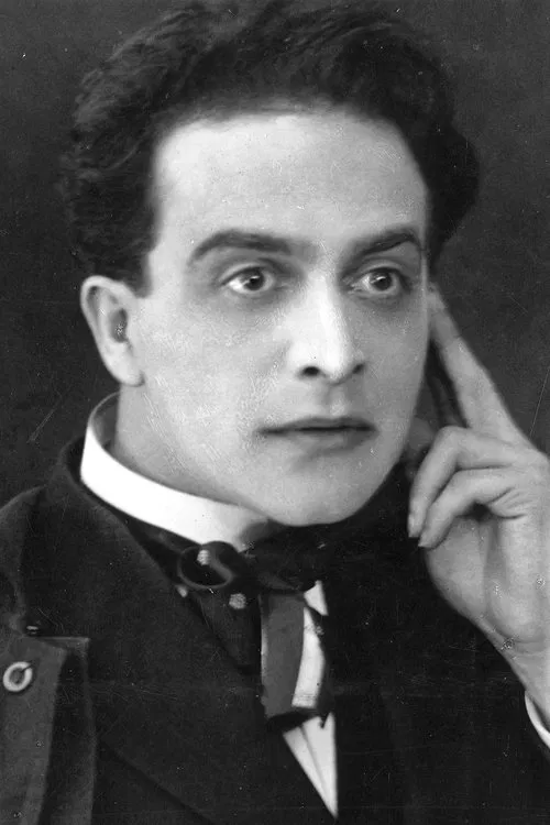 Friedrich Fehér profile picture