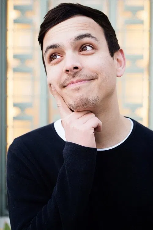 Mitchell Moffit profile picture