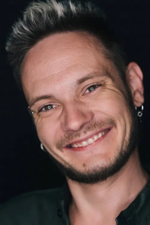 Anton Ragoza profile picture
