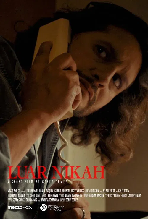 Poster do filme Luar Nikah