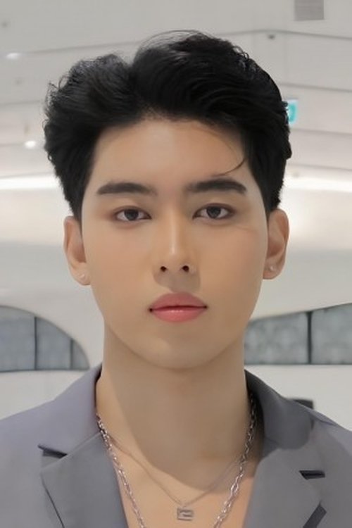 Fluke Chayodom Phongamphan profile picture