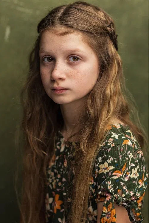 Olivia Lynes profile picture