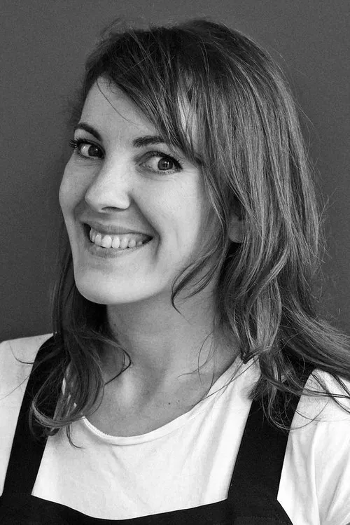 Léonor Serraille profile picture