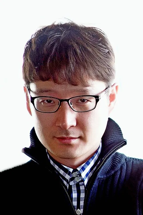 Park Hoon-jung profile picture