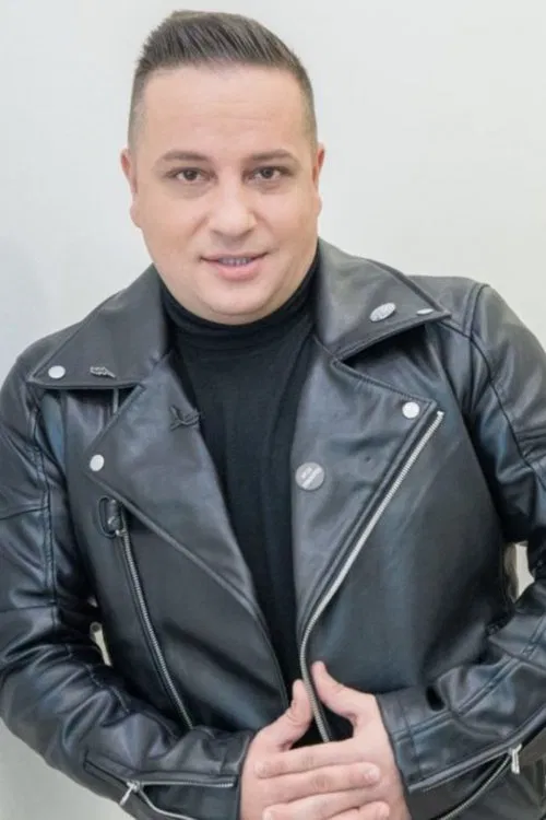 L.L. Junior profile picture