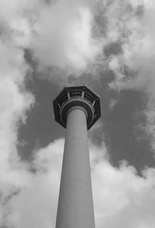 925 Pieces of Busan Tower movie poster