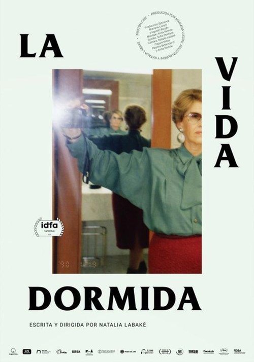 La vida dormida movie poster