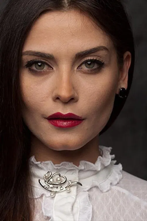 İpek Bağrıaçık profile picture