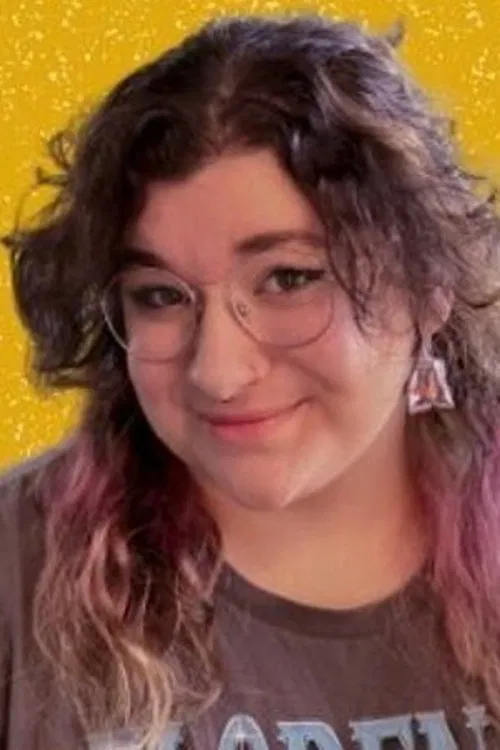 Emily Tavegia profile picture