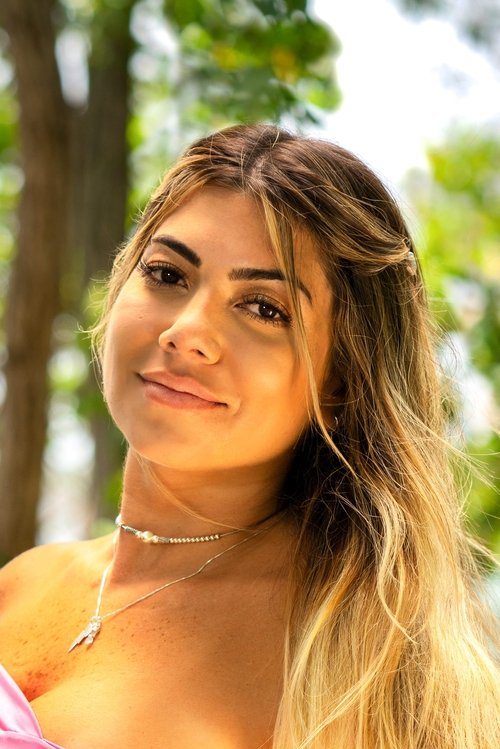 Camilla Costa profile picture