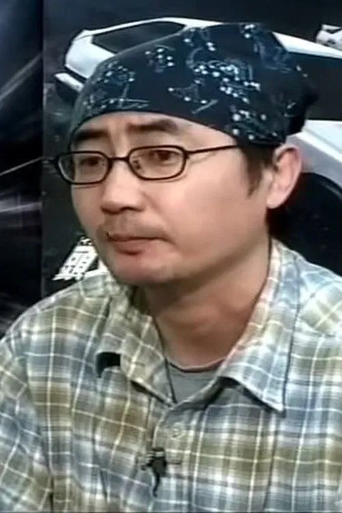 Tsuneo Tominaga profile picture