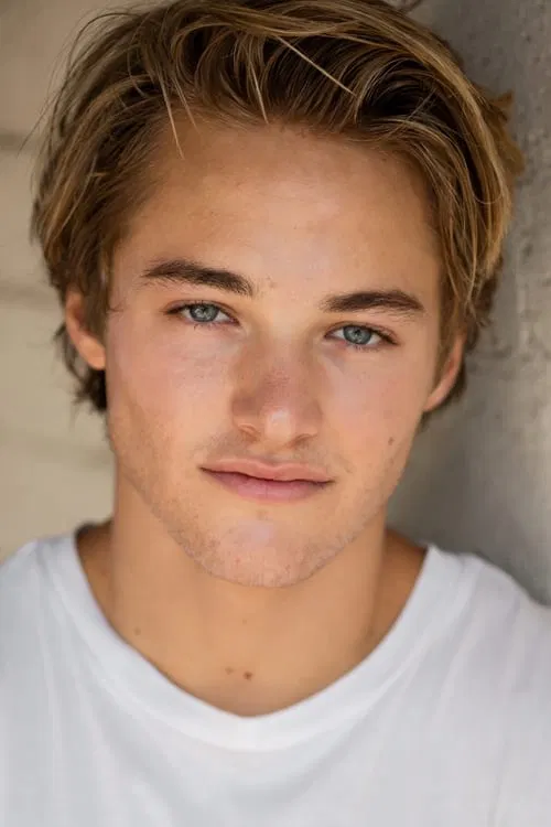 Mitchell Hoog profile picture